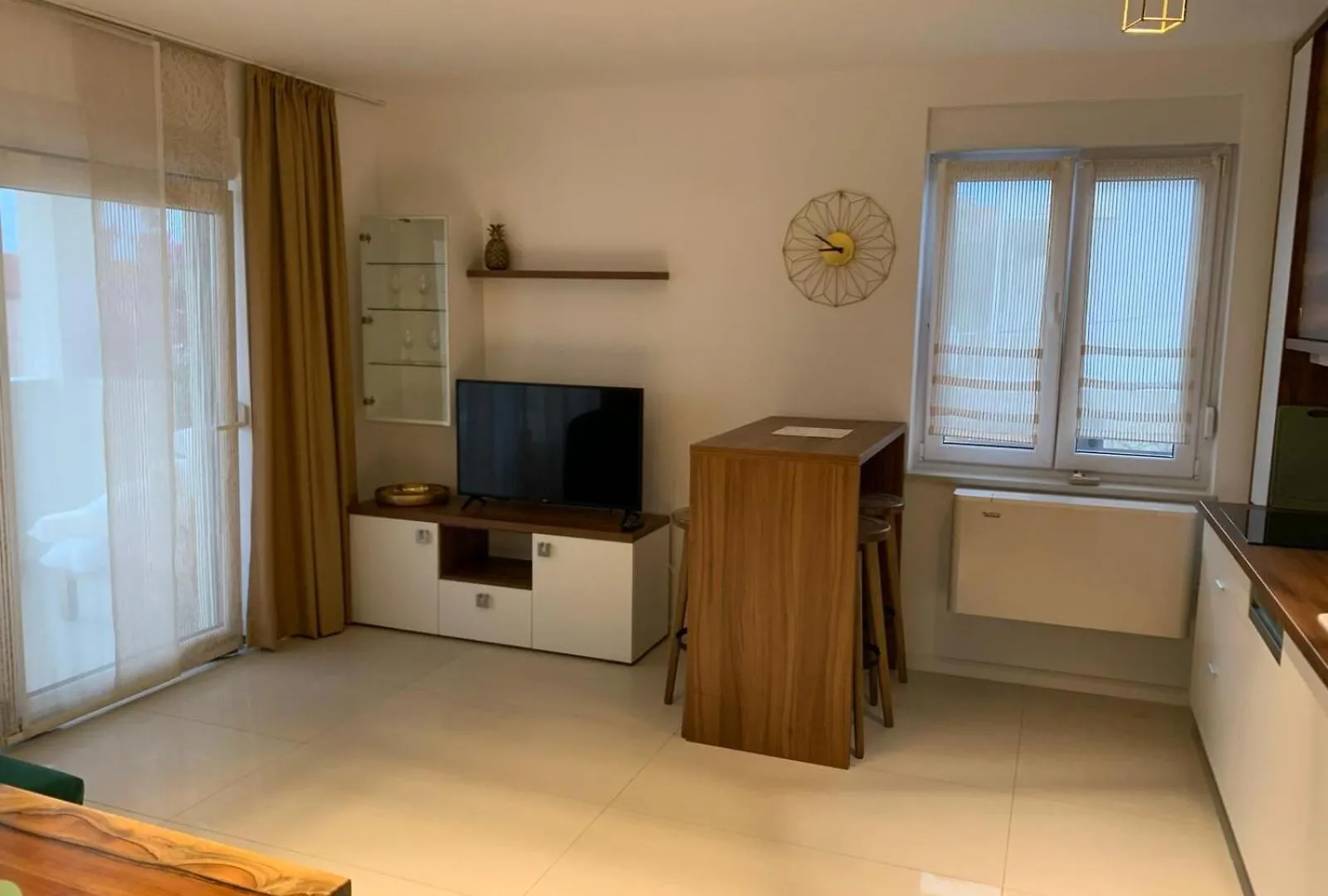 Apartments Chico Sveti Filip i Jakov